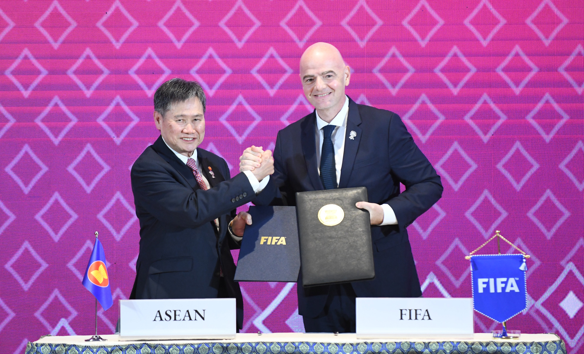 asean-and-fifa-sign-a-memorandum-of-understanding-for-social