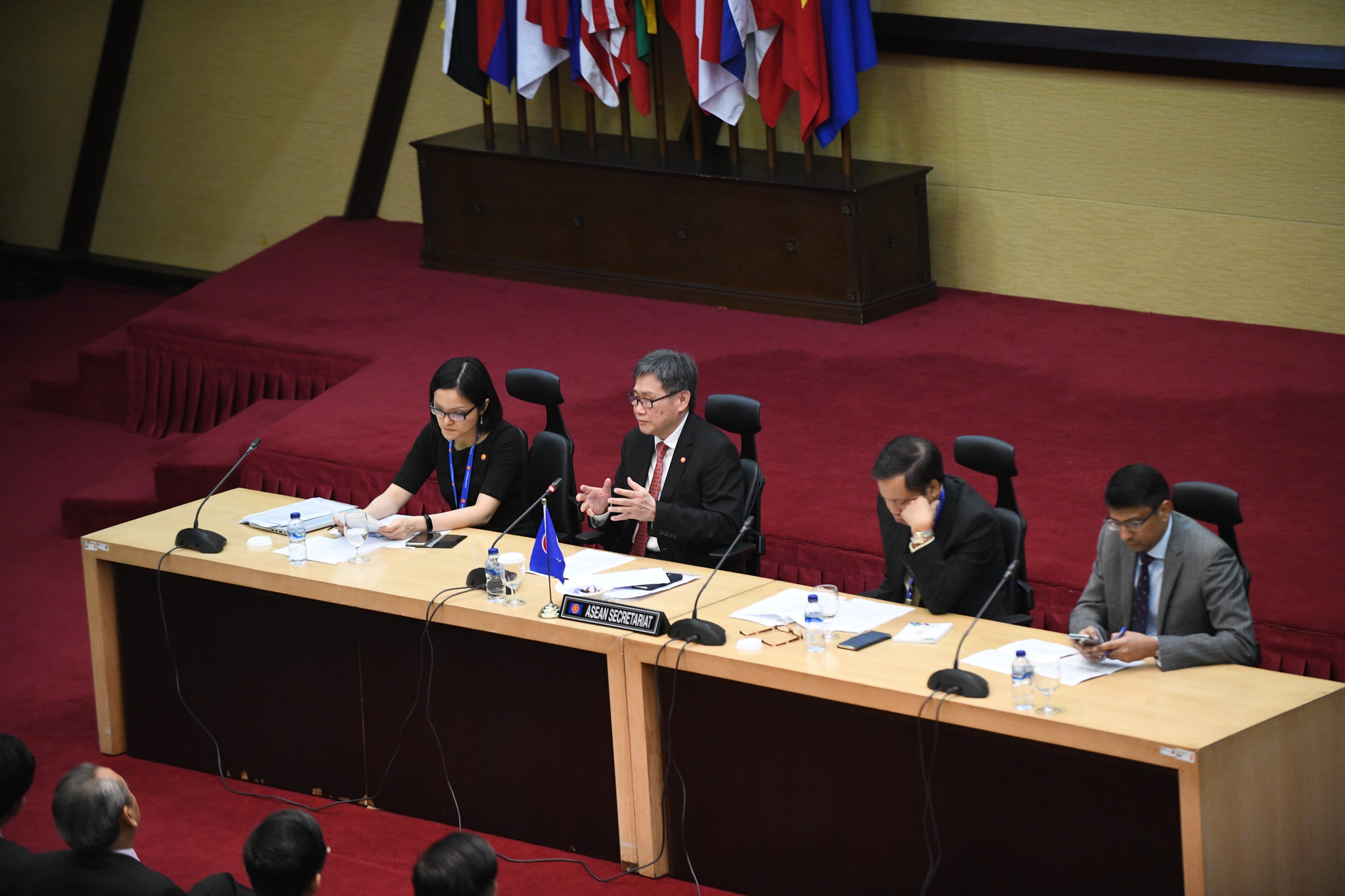 Briefing on the Outcomes of the 35th ASEAN Summit and Related Summits ...