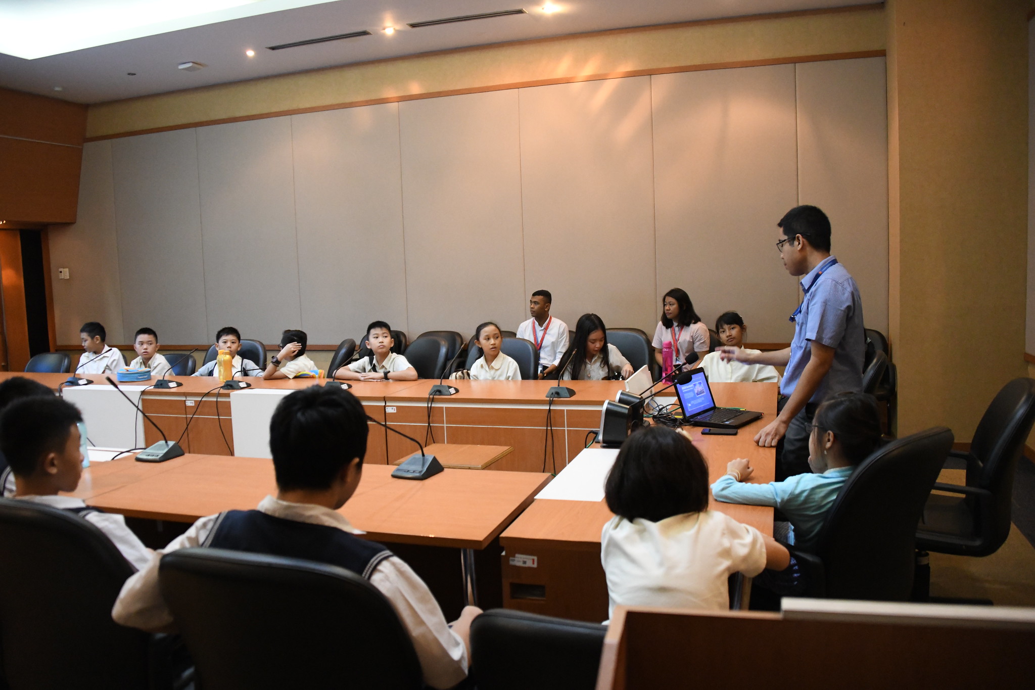 Visit - Guang Ming School - ASEAN Main Portal