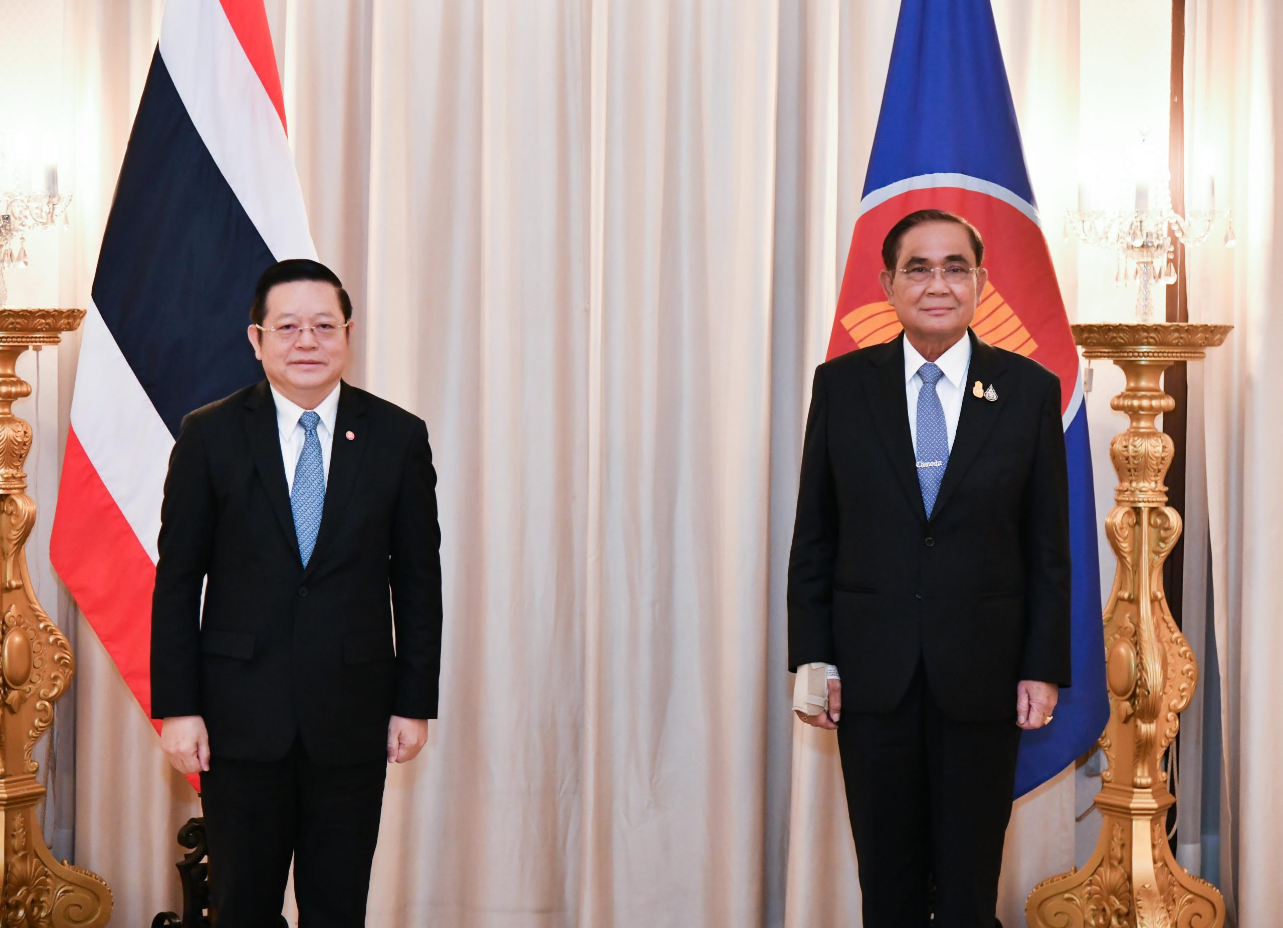 Secretary-General of ASEAN pays courtesy call on Prime Minister of ...