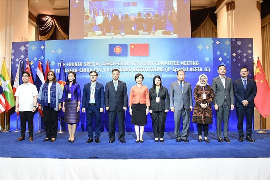 asean china free trade area là gì