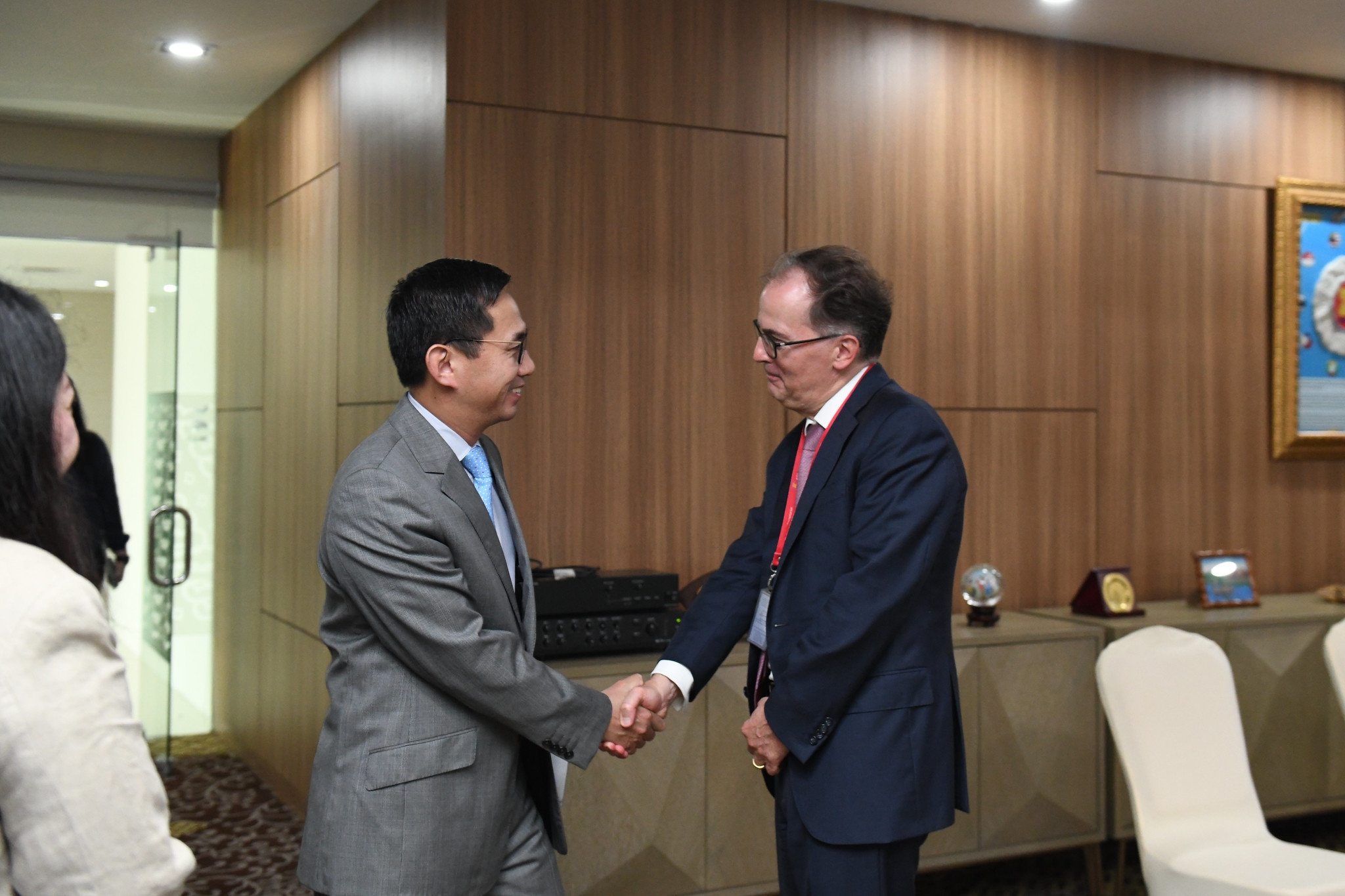 Deputy Secretary-General Of ASEAN Meets With Secretary-General Of The ...