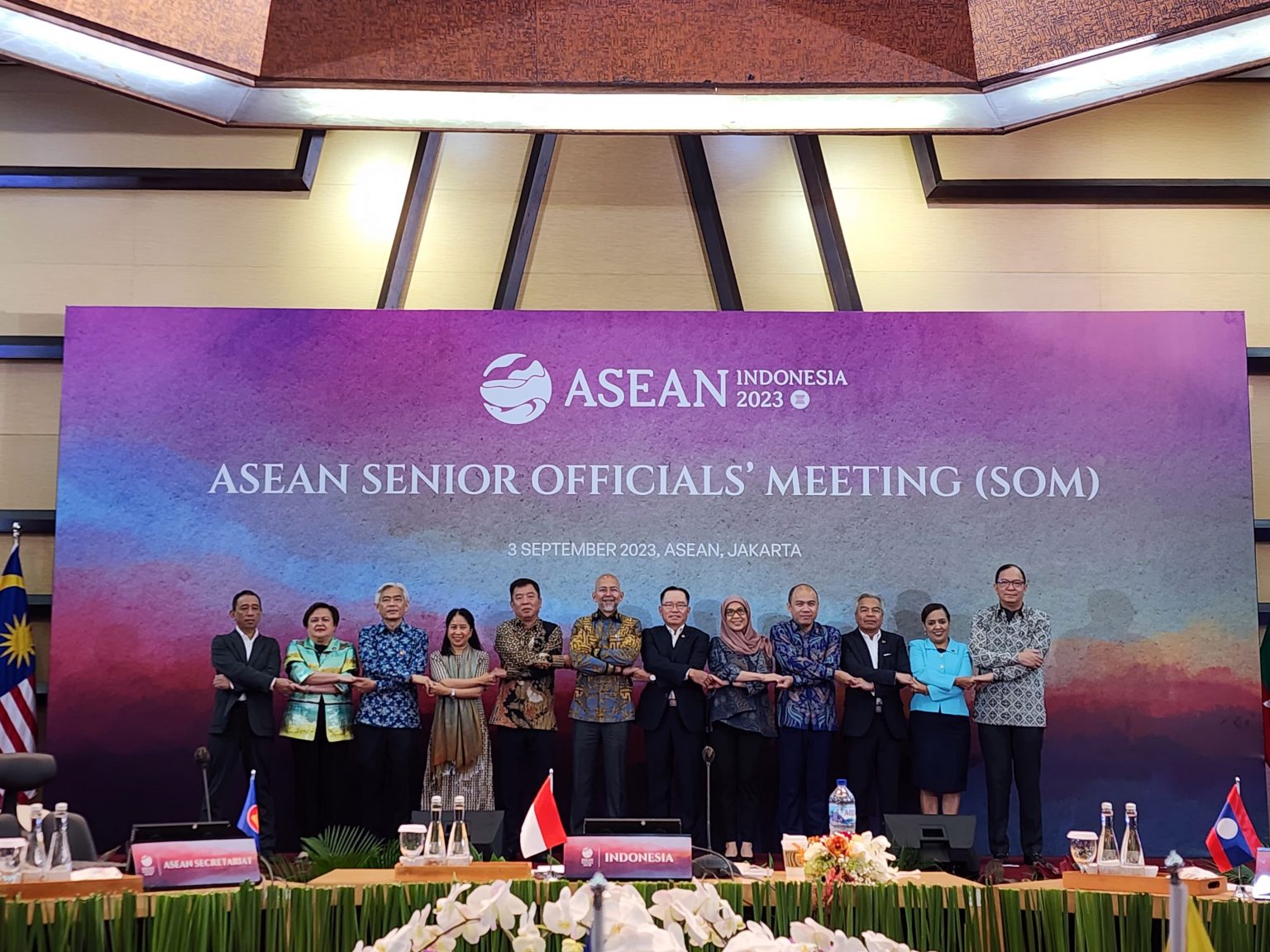 ASEAN Senior Officials’ Meeting Prepares For 43rd ASEAN Summit And ...