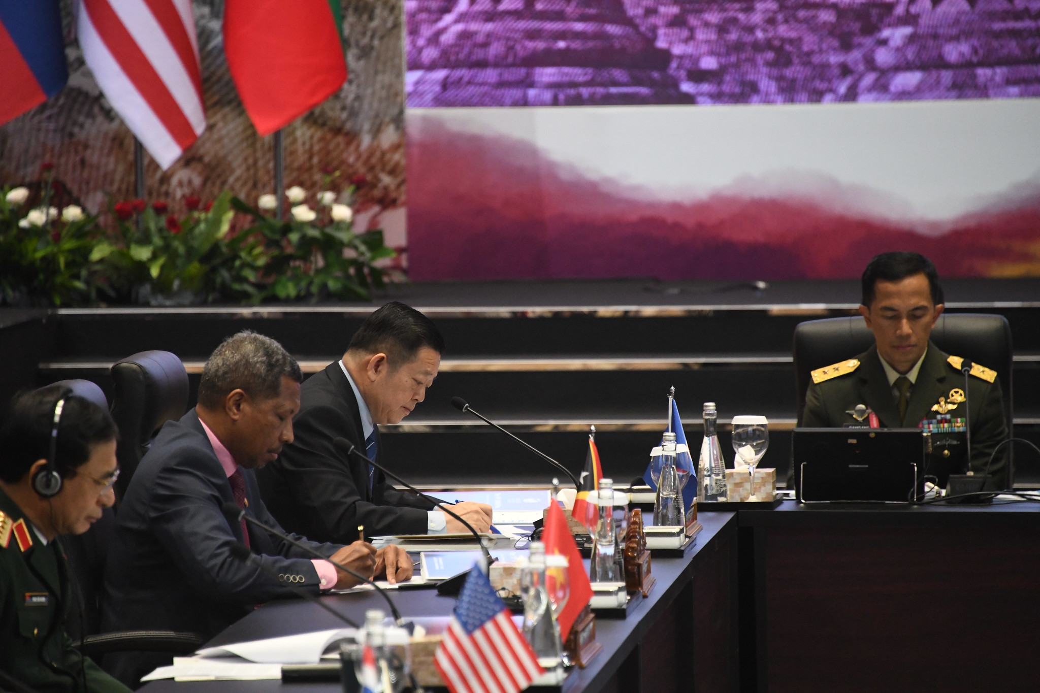 Secretary-General Of ASEAN Briefs 10th ASEAN Defence Ministers’ Meeting ...