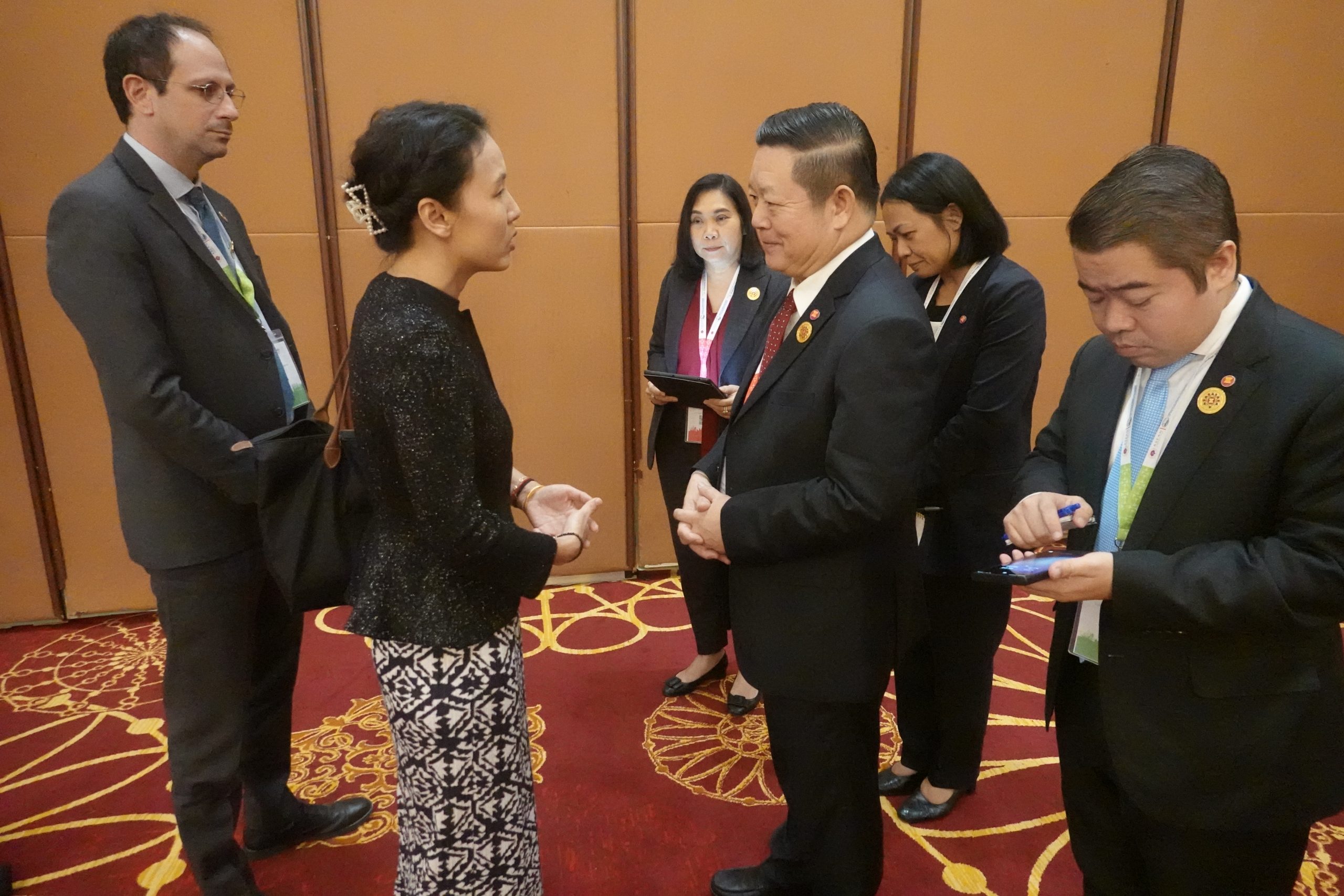 Secretary-General of ASEAN meets with Deputy Executive Secretary of ...