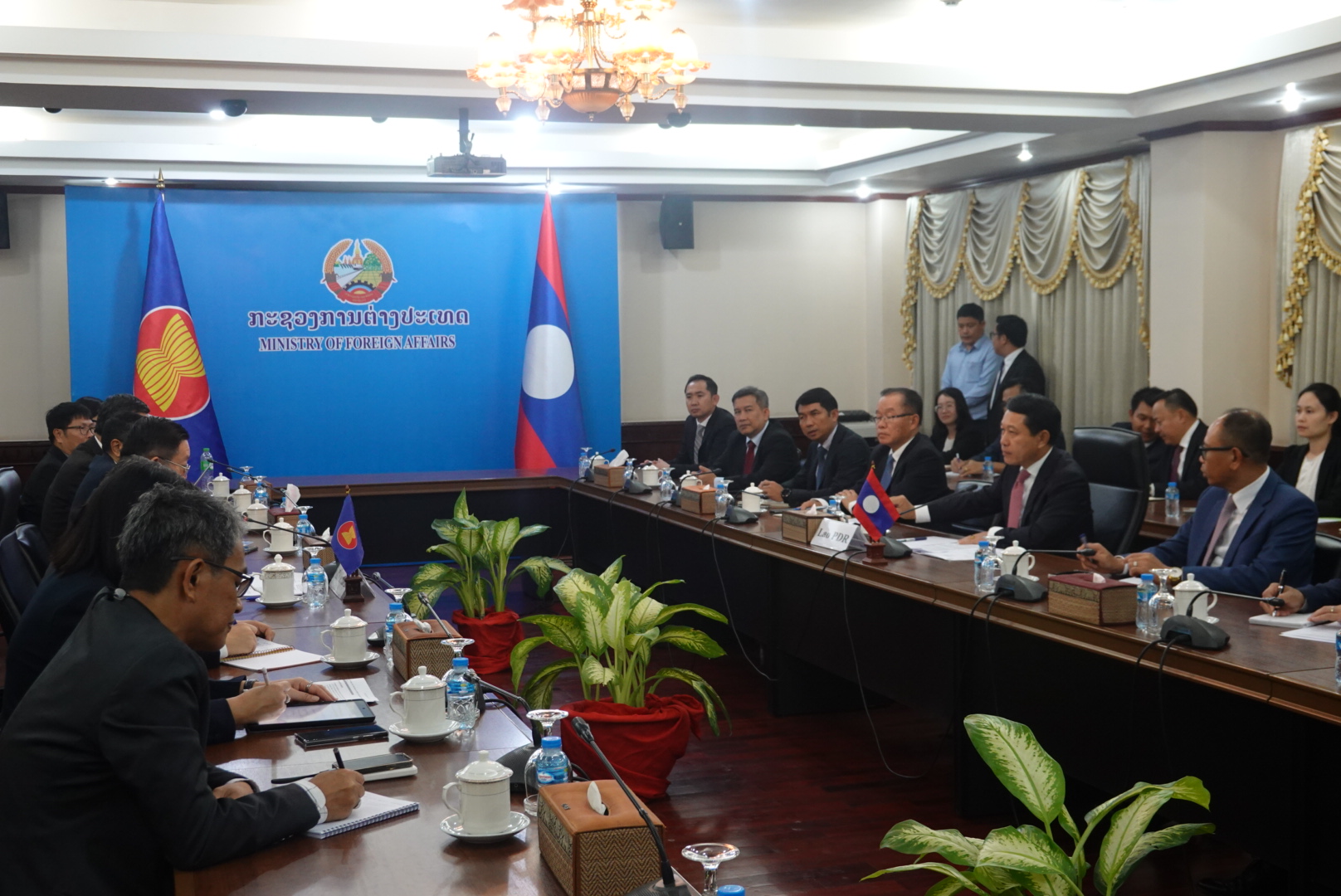 Secretary-General Of ASEAN Meets With Deputy Prime Minister And ...