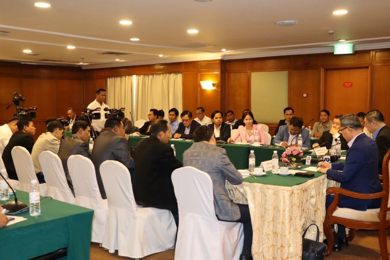 Secretary-General of ASEAN speaks with Club of Cambodian Journalists ...