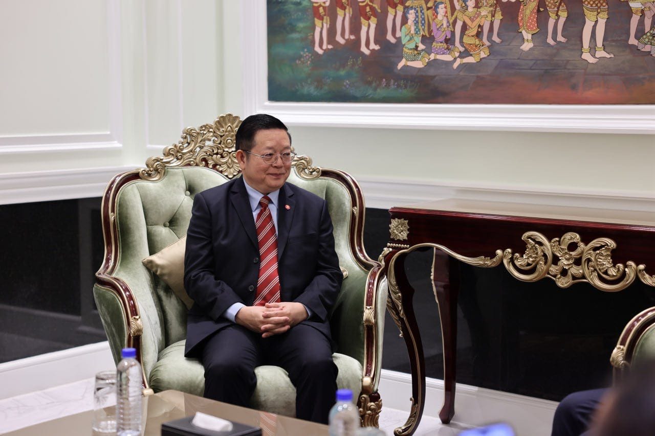 Secretary-General of ASEAN calls on Cambodia Minister of Mines and ...