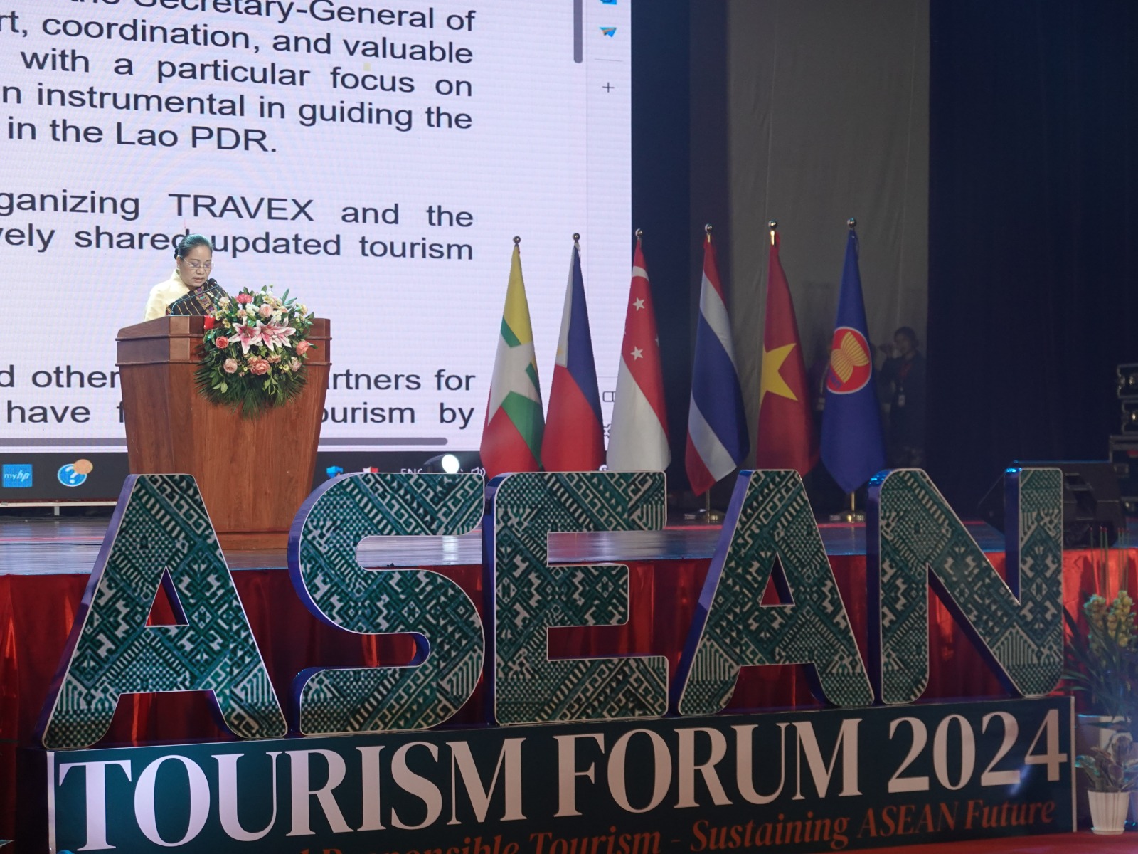 SecretaryGeneral of ASEAN attends Closing Ceremony of ASEAN Tourism