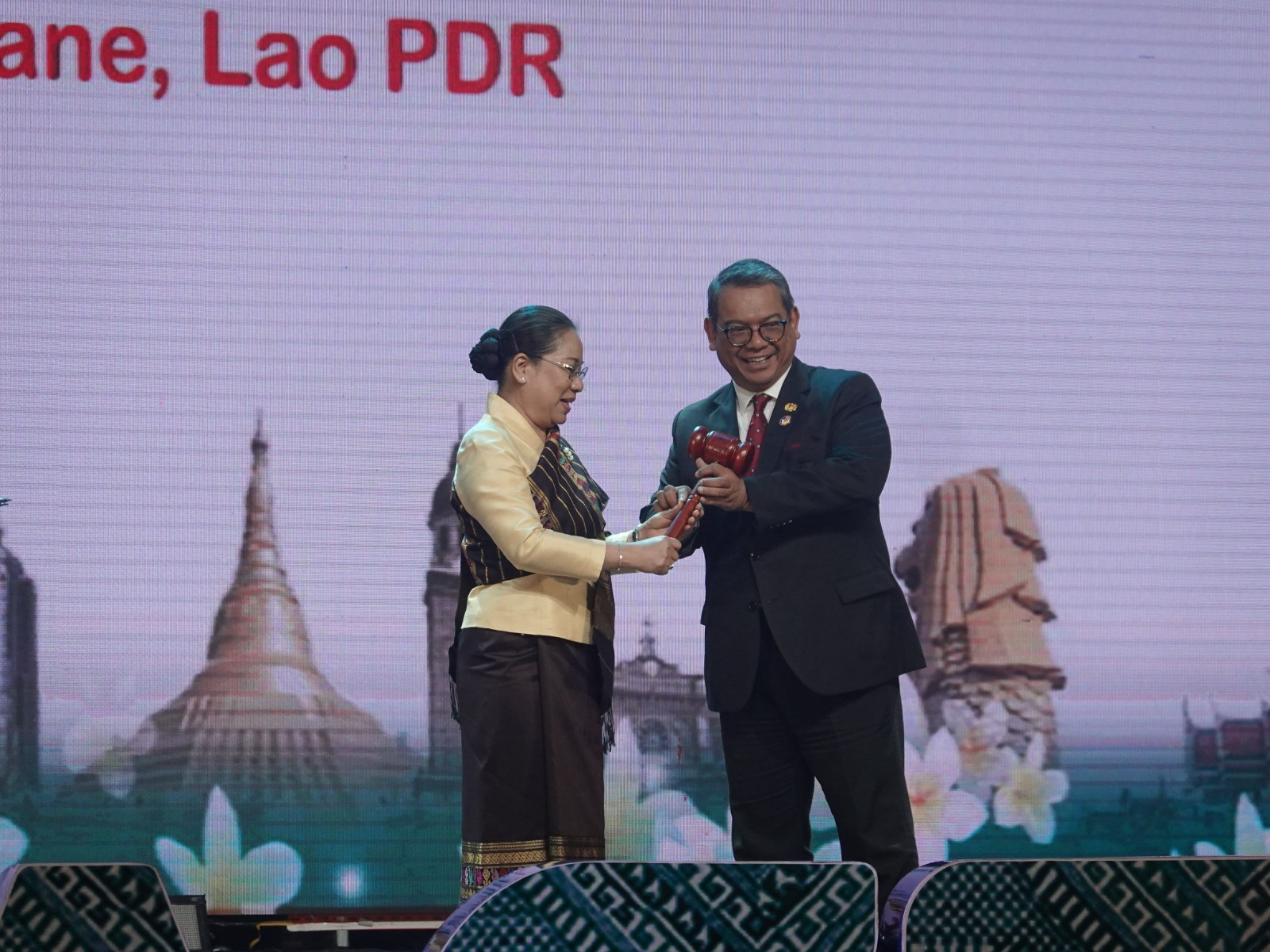 SecretaryGeneral of ASEAN attends Closing Ceremony of ASEAN Tourism