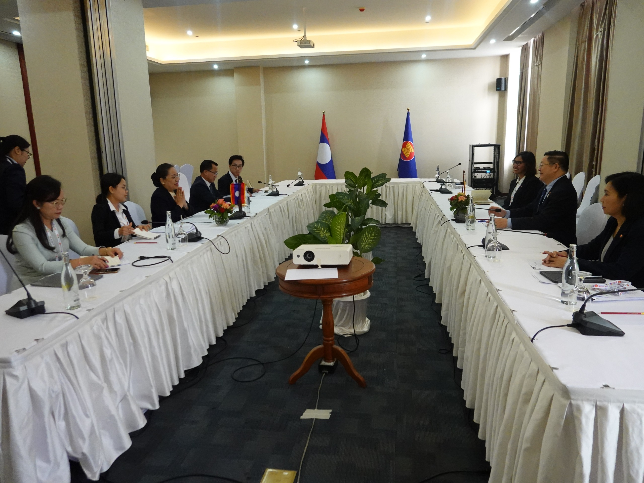 Secretary-General Of ASEAN Discusses Tourism Development In ASEAN With ...