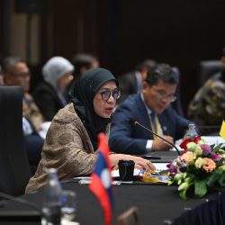 POL_5877
