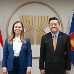 Secretary-General of ASEAN bids farewell to outgoing Ambassador of Hungary to ASEAN
