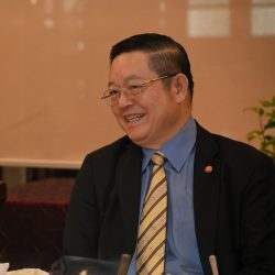 Secretary-General of ASEAN hosts working luncheon with Former Secretaries-General of ASEAN