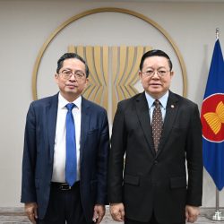 Secretary-General of ASEAN receives the Chairman of CT Group