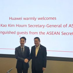 Secretary-General of ASEAN meets with Vice President of Huawei