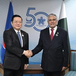Secretary-General of ASEAN meets with Deputy Prime Minister and Foreign Minister of Pakistan