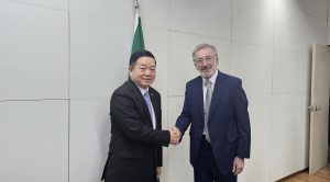 Secretary-General of ASEAN meets with Minister of Development, Industry, Trade and Services of Brazil