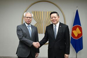 Secretary-General of ASEAN meets with Chief Executive of Macao SAR