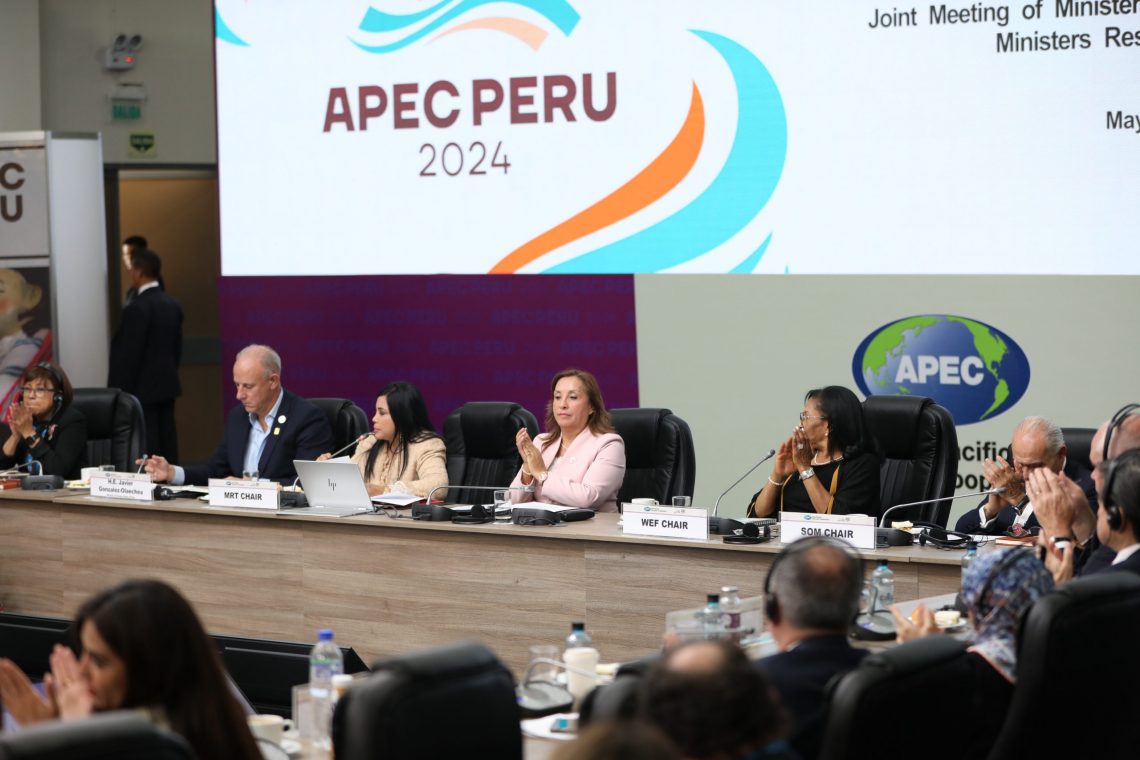 ASEAN Secretariat participates in APEC Ministers Responsible for Trade ...