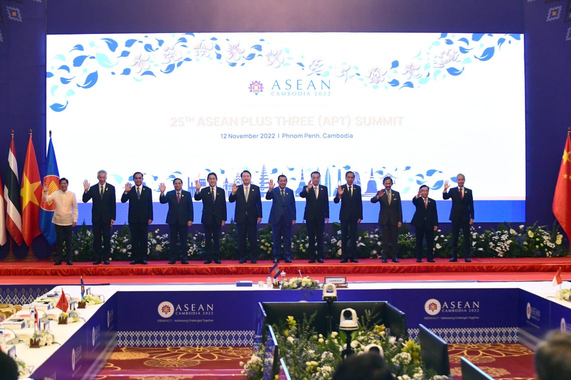 Chairmans Statement Of The 25th Asean Plus Three Summit Asean Main