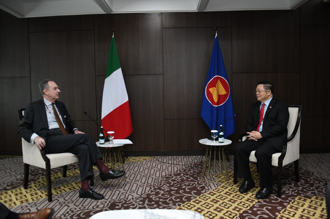 Italian Ambassador to ASEAN pays courtesy call on Secretary-General of