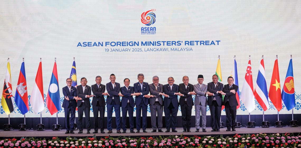 Press Statement by the Chair of the ASEAN Foreign Ministers' Retreat - ASEAN  Main Portal